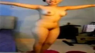 Artis Muda Indo Telanjang Dada Pamer Meki Mulus