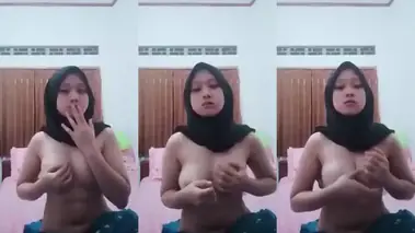 Viral ABG Hijabers Telanjang Remas Toket   BokepIndo